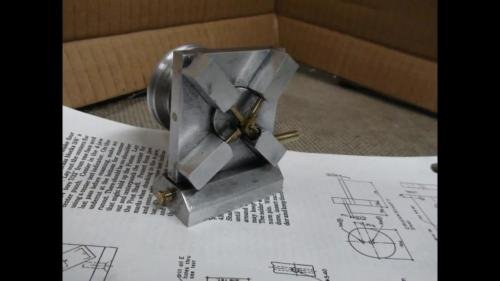 Little-Engine-Reviewq-1_Moment_4